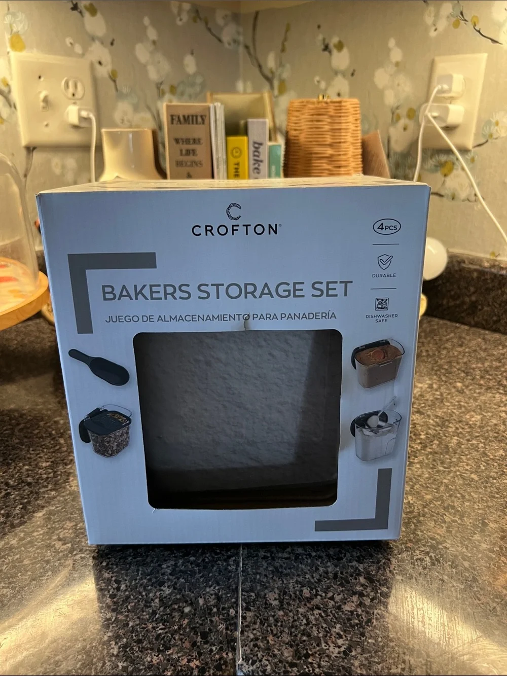 NEW IN BOX Crofton Bakers Storage Set